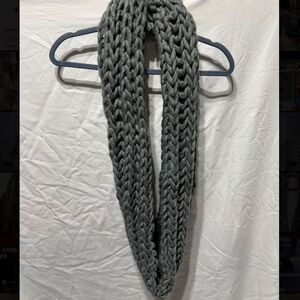 Chunky Knit Gray Infinity Scarf